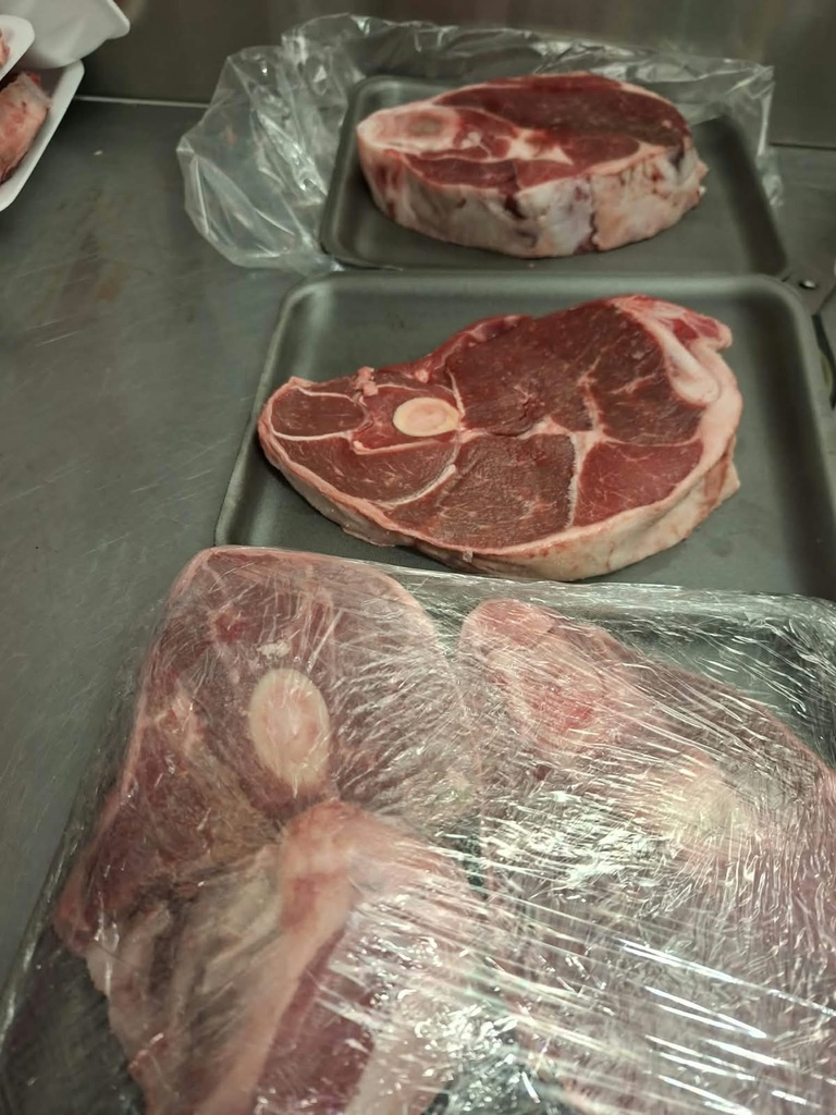 gigot agneau coupé congelé / kg