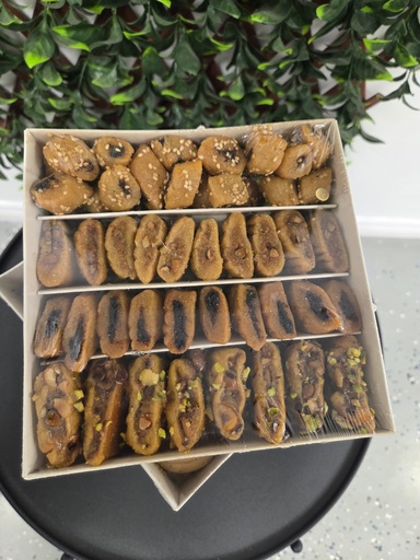 Coffret de gâteaux traditionnel artisanal Makroud